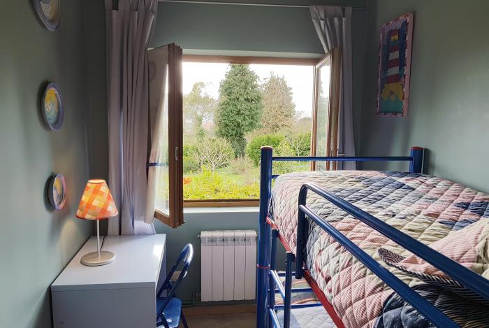 Apartamentos Jove -  Apart.92B.Dort.Literas