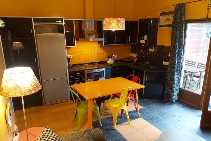 Apartamentos Jove - Apart.90A.Cocina