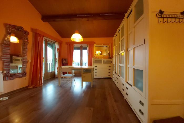 Apartamentos Jove - Apart.80C.Dort.Blanco