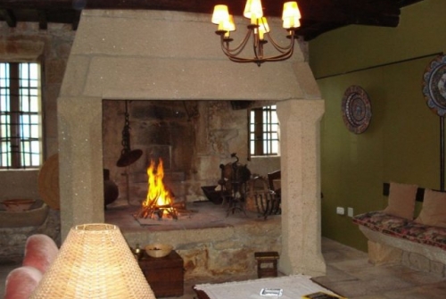 Pazo la Buzaca Lareira